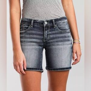BKE Stella Stretch Short - New Without Tags